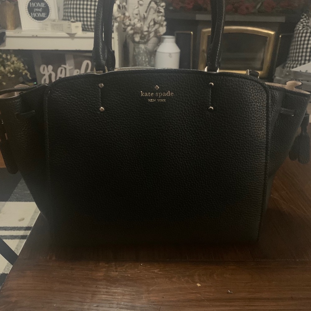 Kate Spade purse with matching wallet ♠️